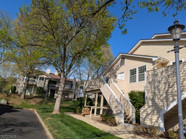Property for sale in Pluckemin, New Jersey