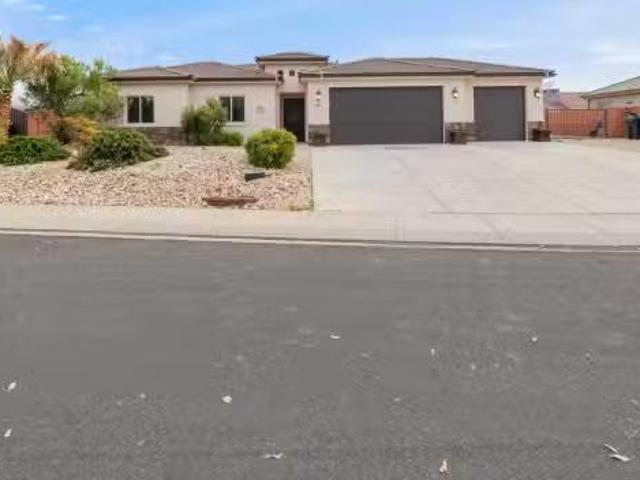 House for sale in Hurricane House for sale in Hurricane