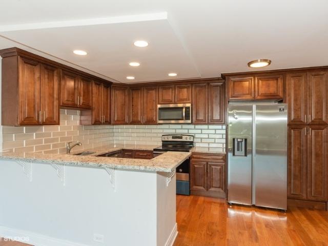 Condo for sale in Prospect Heights, Illinois