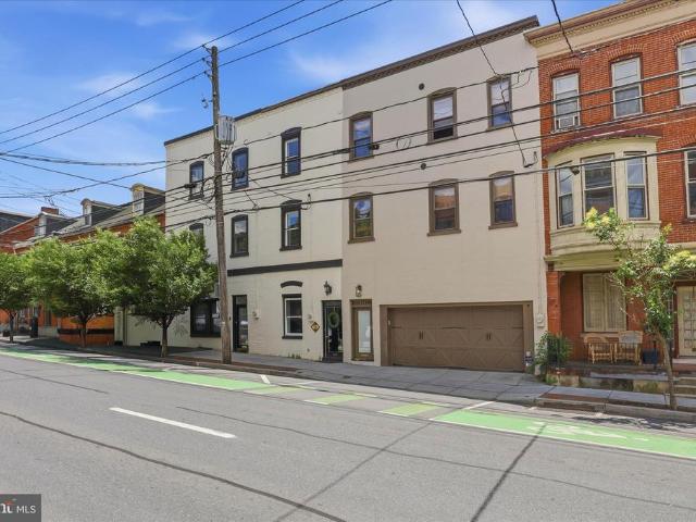 Townhouse for sale in Lancaster, Pennsylvania