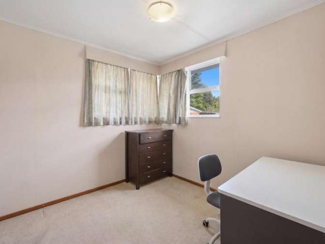 House for sale in Owhata, Oroua County