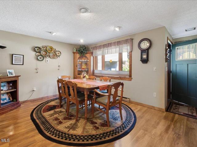 Townhouse for sale in Chestertown, New York
