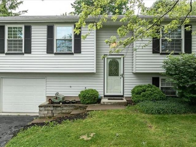 House for sale in Henrietta, New York