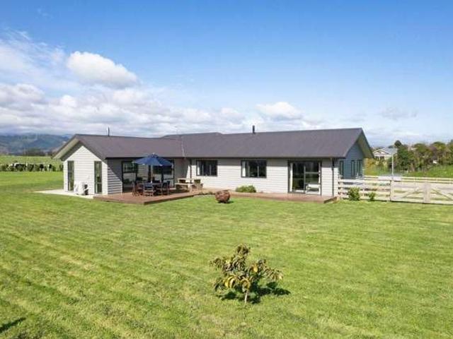House for rent in Wanganui District