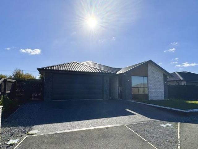 House for rent in Rolleston, Canterbury