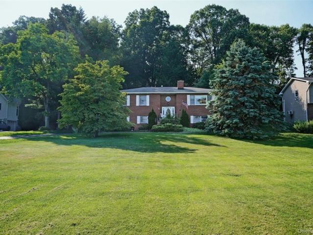 House for sale in Poughkeepsie, New York