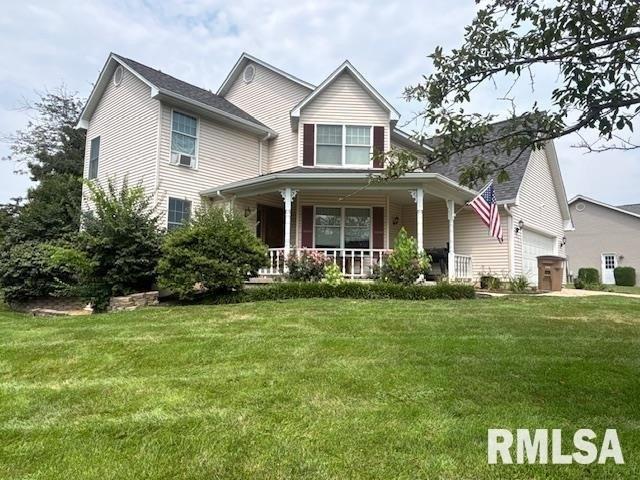 House for sale in Carlinville, Illinois