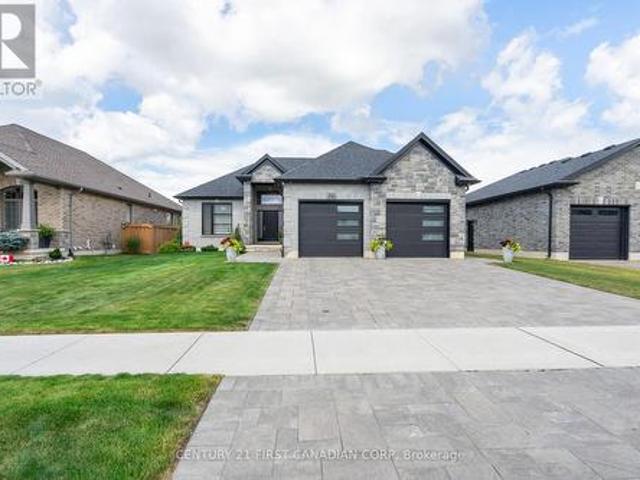 House for sale in Thames Centre, Ontario