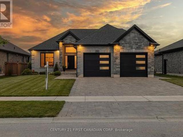 House for sale in Thames Centre, Ontario