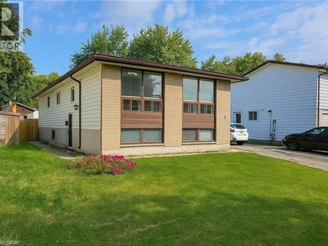 Property for sale in Ancaster, Ontario