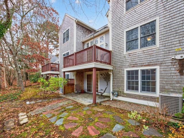 Condo for sale in Mashpee, Massachusetts