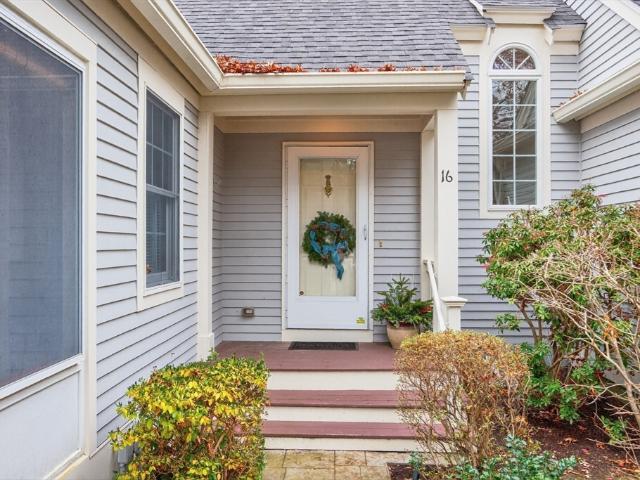 Condo for sale in Mashpee, Massachusetts