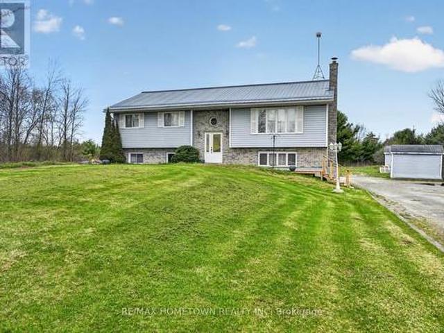 House for sale in Front Of Yonge, Ontario