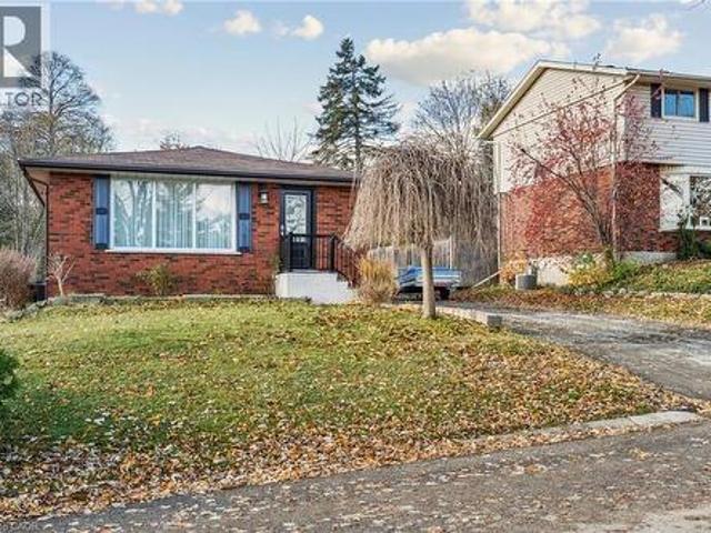 House for sale in Ancaster, Ontario