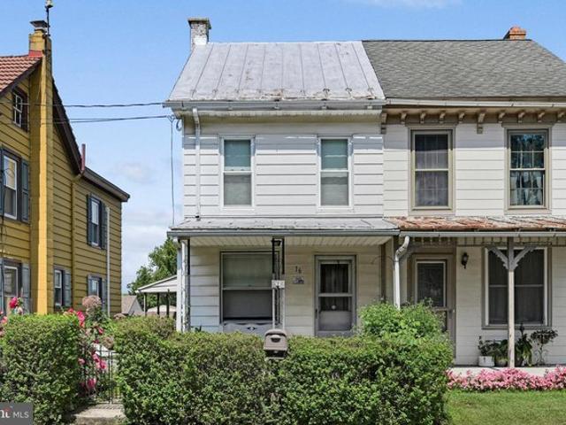 Townhouse for sale in Blandon, Pennsylvania