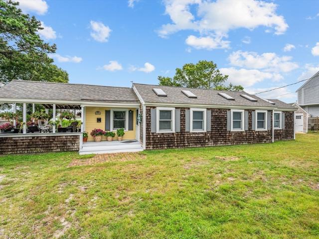 House for sale in South Yarmouth