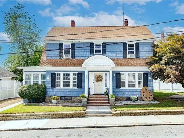 House for sale in Lawrence, Massachusetts
