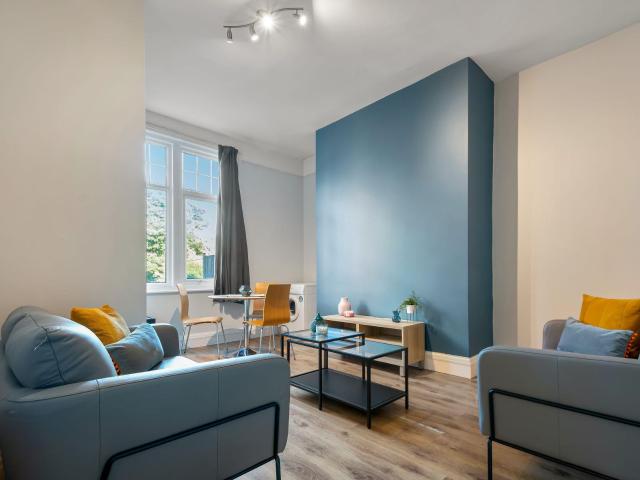 Apartment for rent in Hyde Park, West Yorkshire