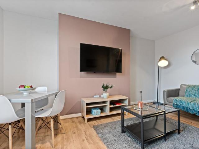 Apartment for rent in Hyde Park, West Yorkshire