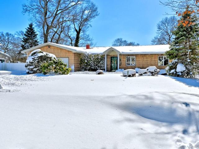 House for sale in Centereach, New York