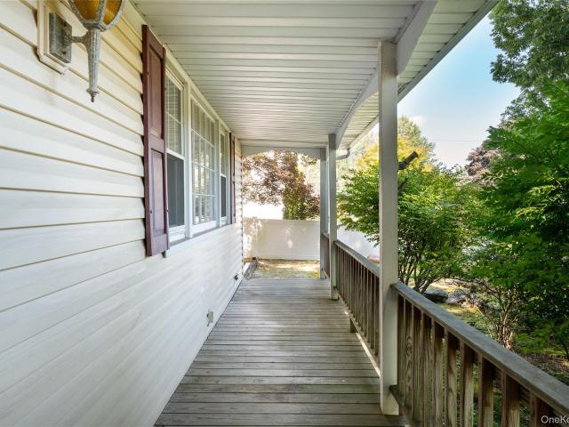 House for sale in Nesconset, Town of Smithtown