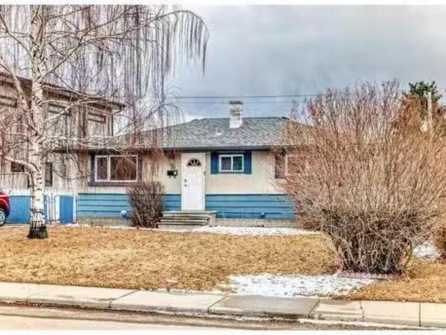 House for sale in Northwest, Alberta
