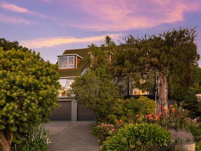 House for sale in Westmorland, Canterbury