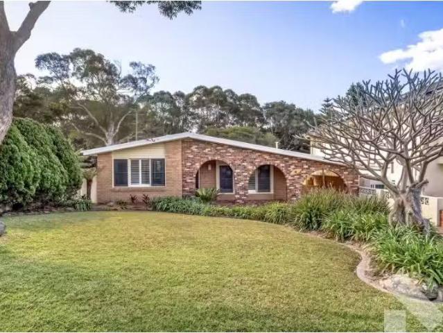 House for rent in Wollongong West, New South Wales