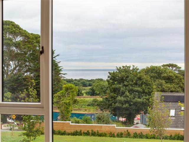 Detached House for sale in Kilcoole, North Tipperary