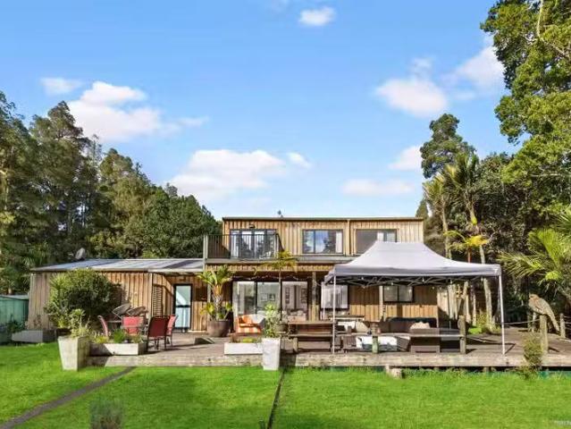 House for sale in Kawau Island