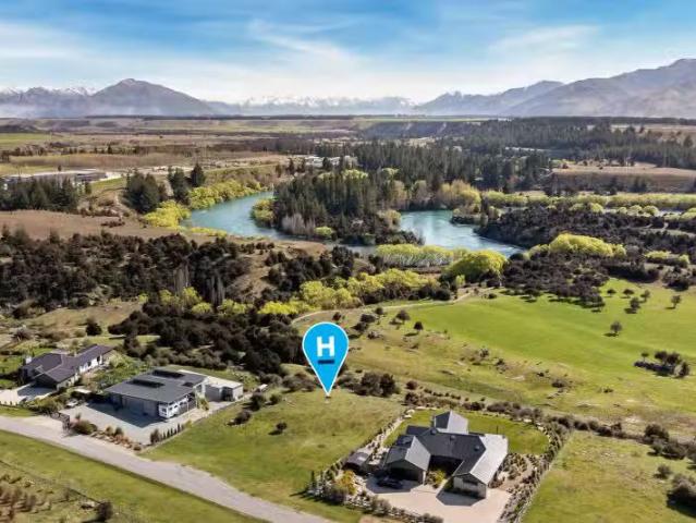 House for sale in Otakou