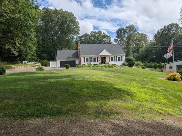 House for sale in East Hampton, Connecticut