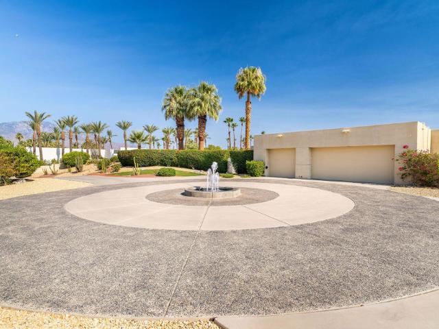 House for sale in Rancho Mirage