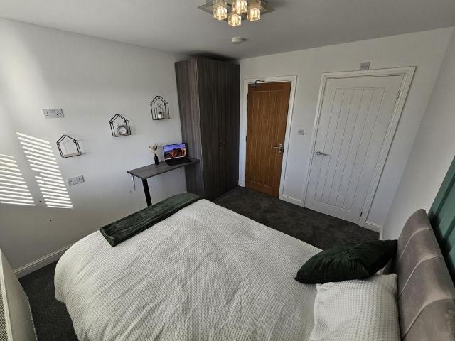 House for rent in New England, Peterborough