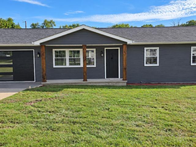 House for sale in Washington, Daviess County