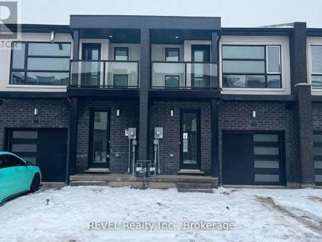 Townhouse for rent in Niagara, Ontario