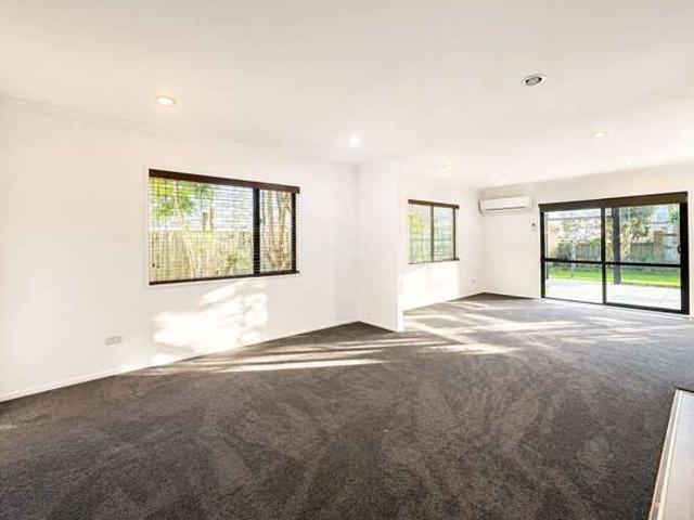 House for rent in Howick, Oroua County