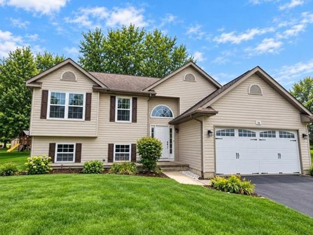 House for sale in Poplar Grove, Boone County