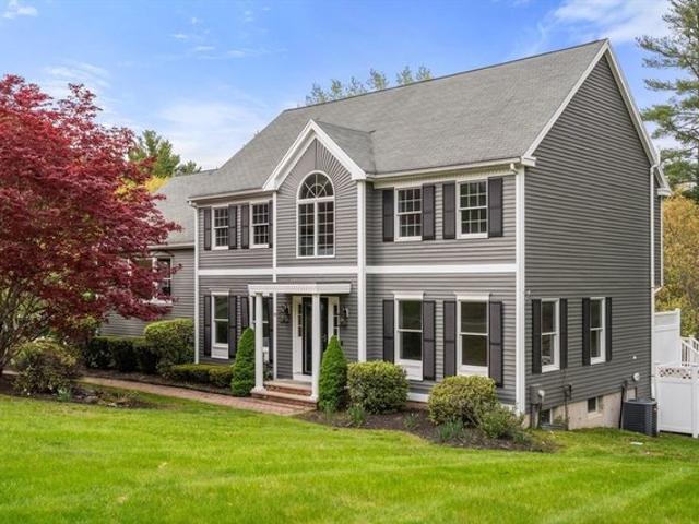 House for sale in North Reading, Massachusetts