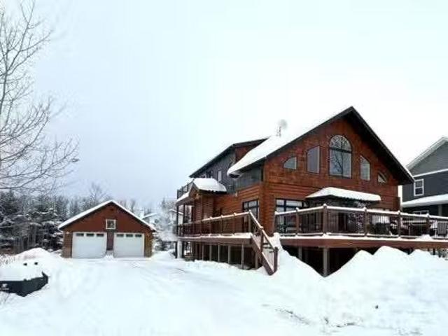 House for sale in Saskatchewan