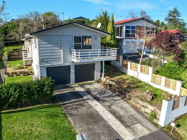 House for rent in Deanwell, Hamilton City