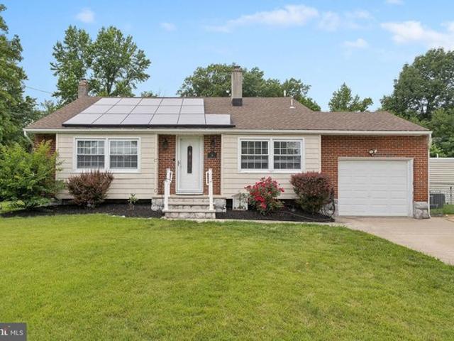 House for sale in Bordentown, New Jersey