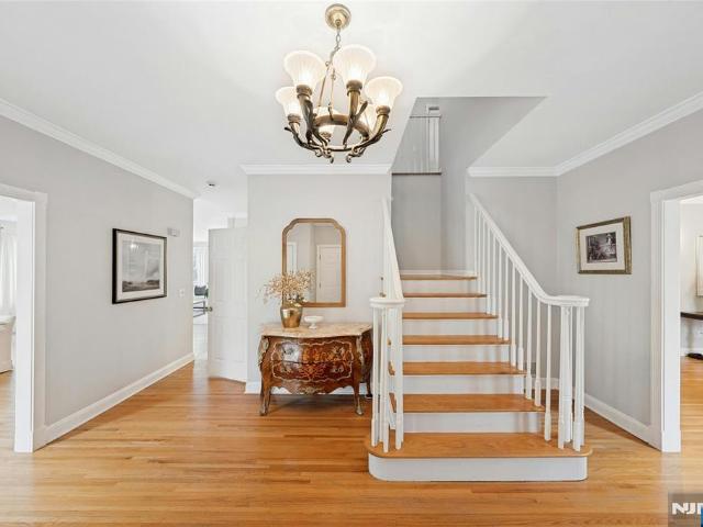 House for sale in Cedar Grove, New Jersey
