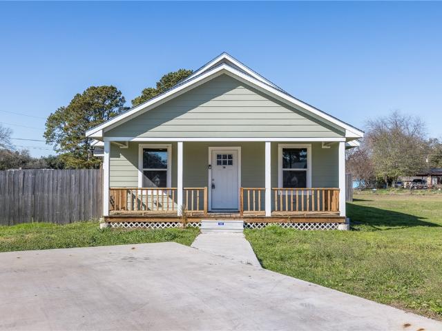 House for sale in Robertson, Texas