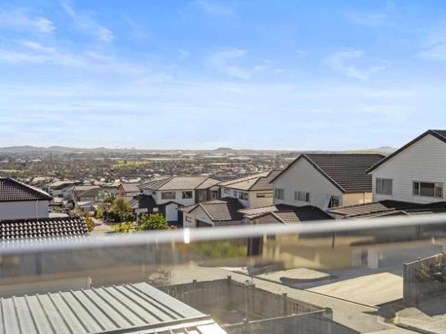 House for sale in Howick