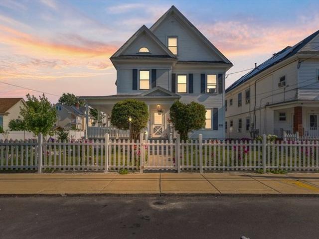 House for sale in Lawrence, Massachusetts