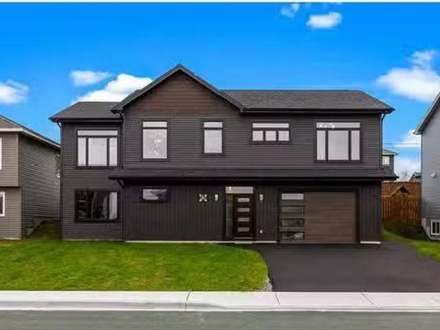 House for sale in Manuels, Newfoundland And Labrador