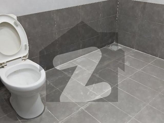House for sale in Faisalabad, Islamabad Capital Territory