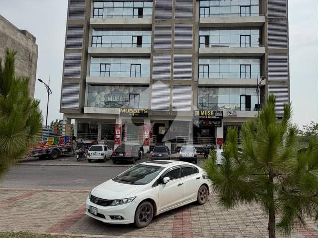Building for sale in Islamabad