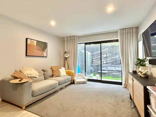 House for rent in Whangaparaoa, Oroua County